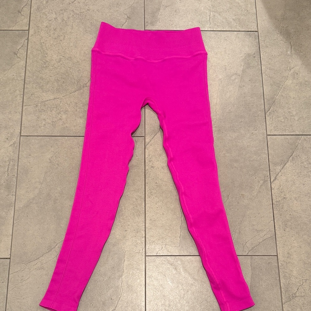 NWOT Joja Pink Leggings